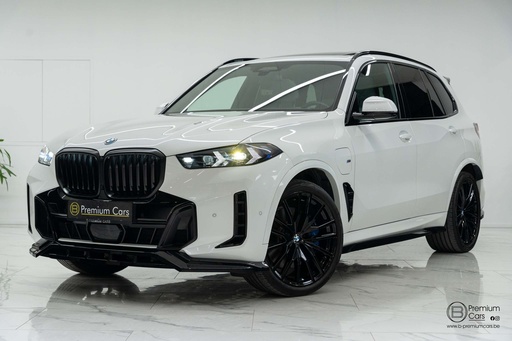BMW X5 xDrive50e hybrid M-Performance bodykit! Pano, H&K, Acc, Hud!