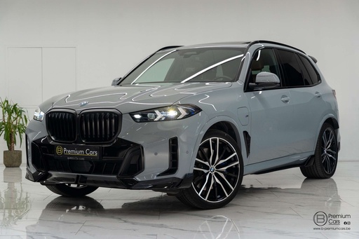 BMW X5 xDrive50e hybrid M-Performance bodykit! Pano, H&K, Acc, Hud!