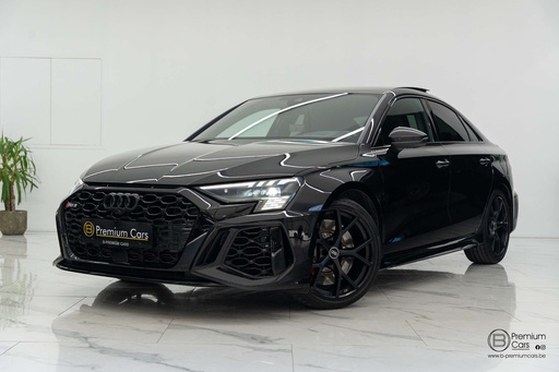 Audi RS3 Quattro Facelift! B&O, open dak! Sfeer! Garantie!